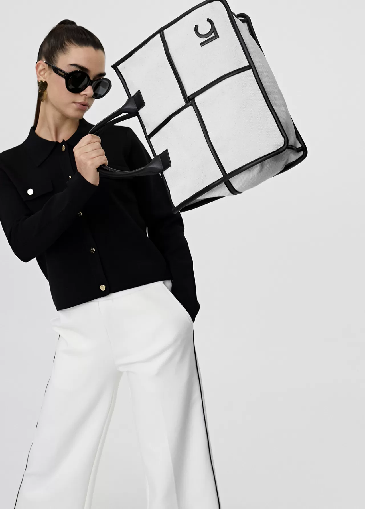 Lola Casademunt Bolso tipo shopper blanco y negro CRUDO-NEGRO Outlet